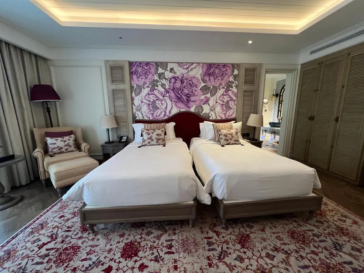 Nancy Tran Grand Strip Villa 12 Vung Tau