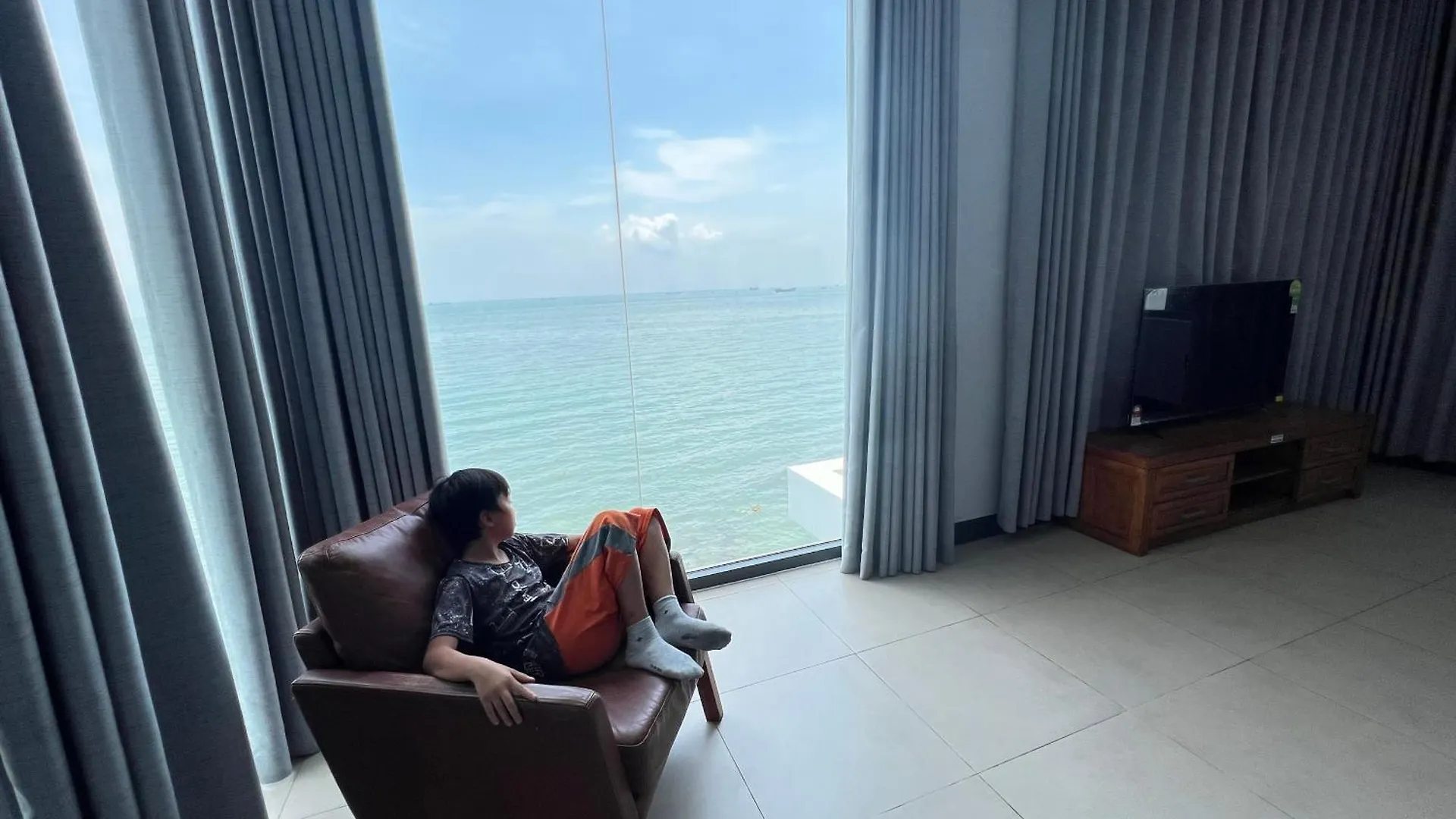 Nancy Tran Grand Strip Villa 12 Vung Tau