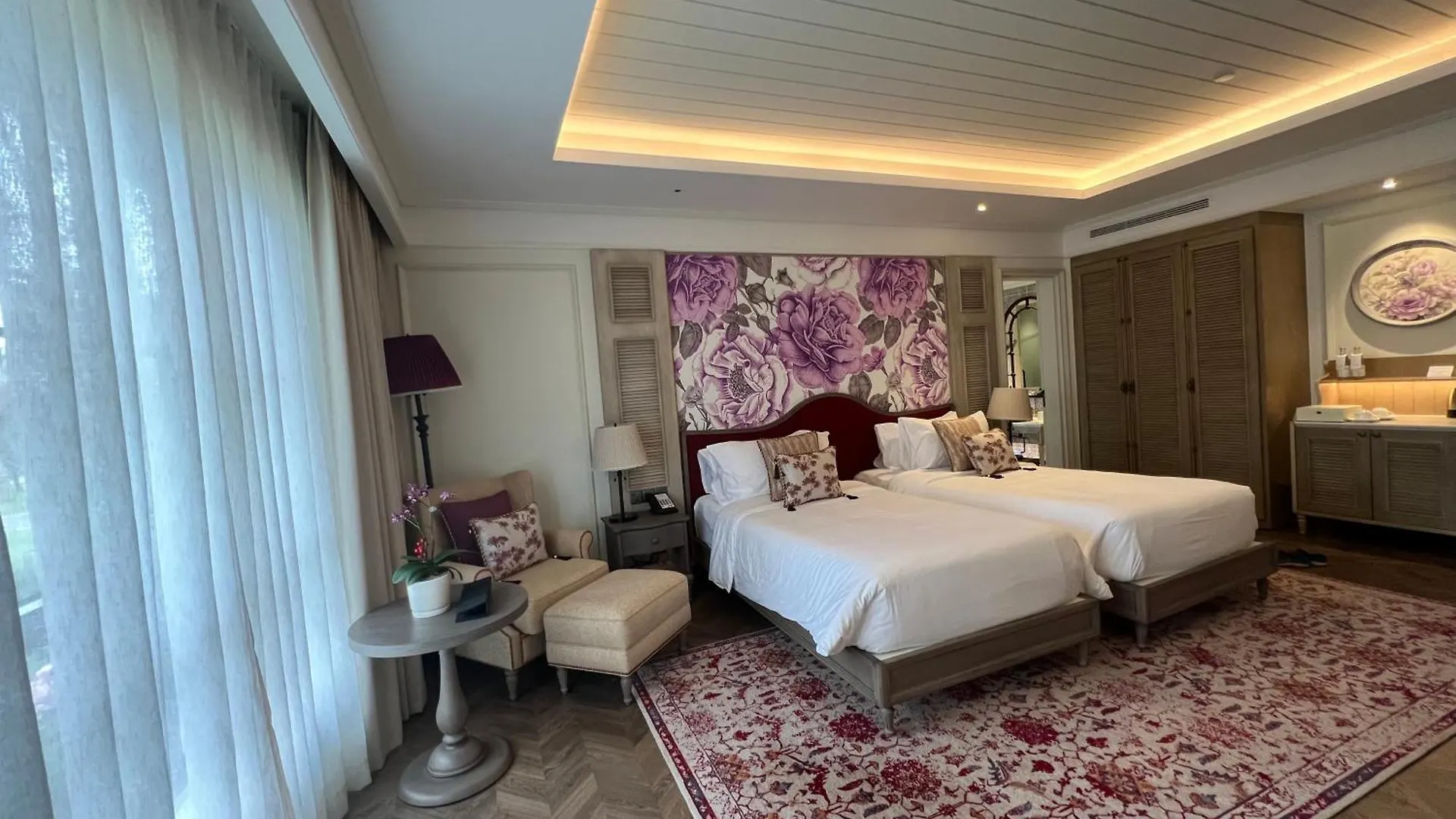 Nancy Tran Grand Strip Villa 12 Vung Tau